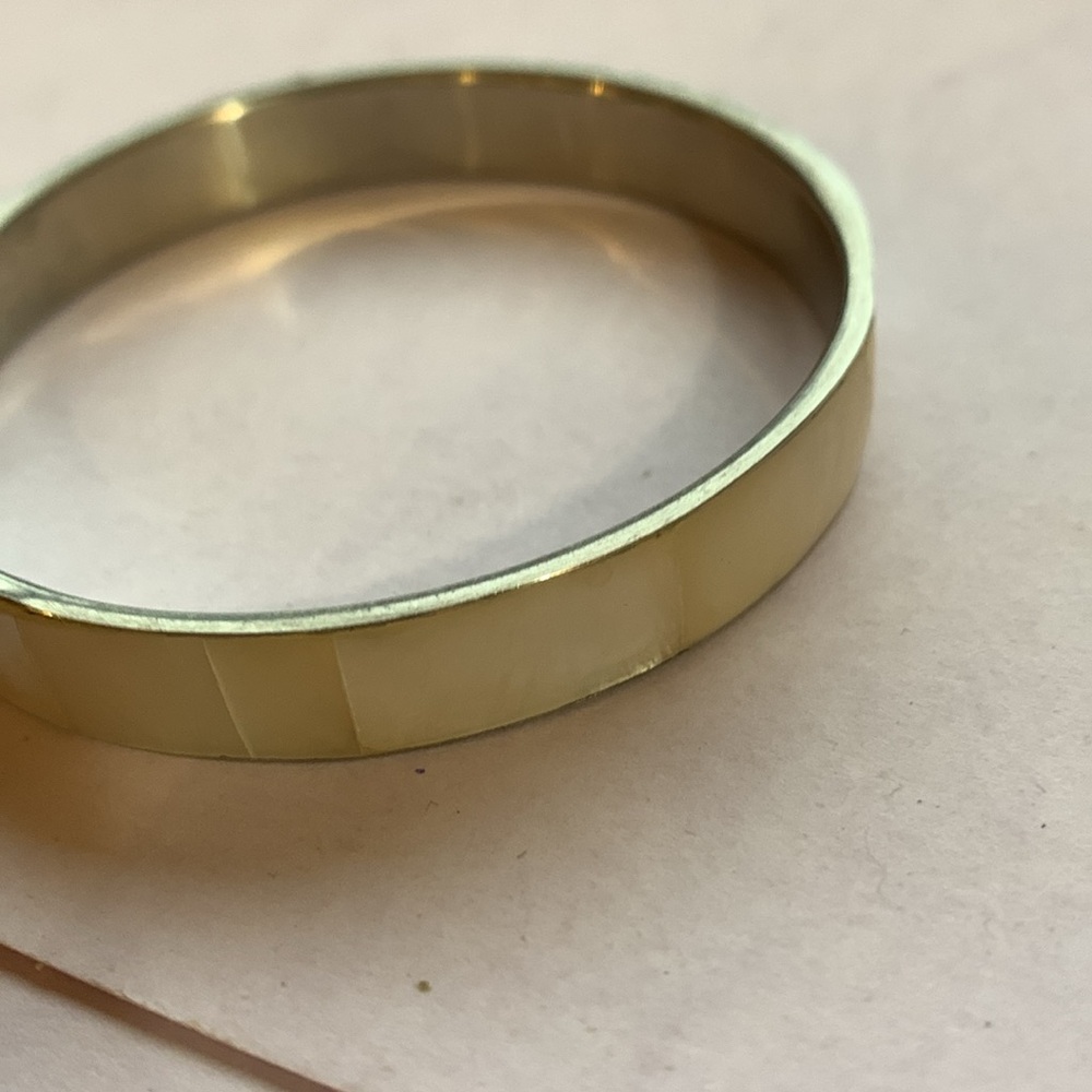 Pretty bangle bracelet - Picture 4 of 5